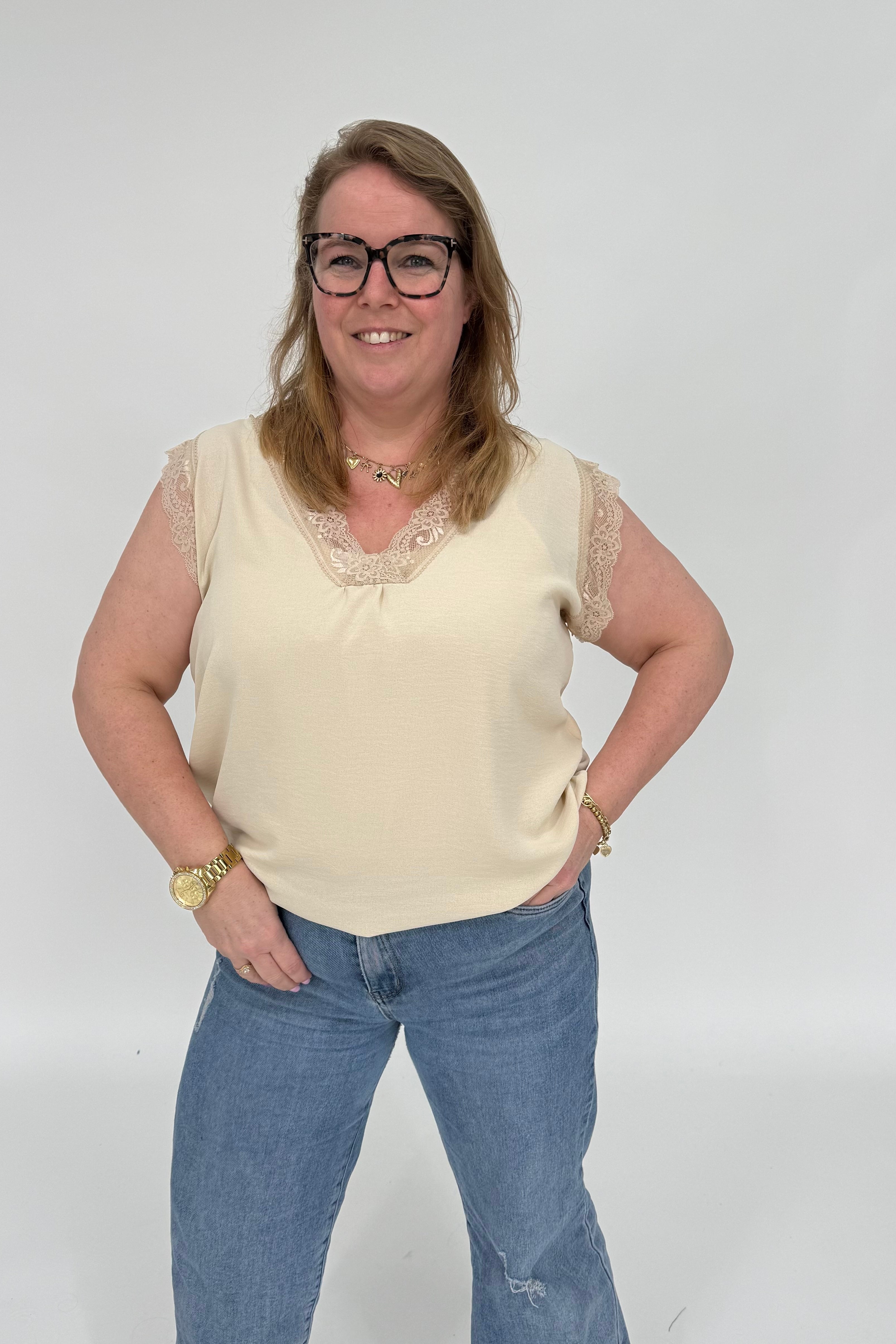 MILA TOP BEIGE