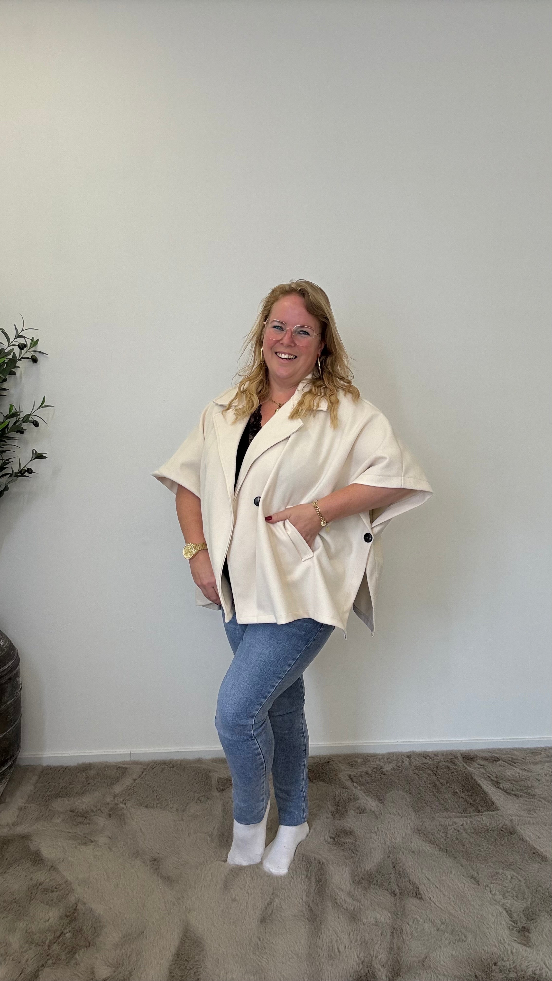 TRENCHCOAT/PONCHO - 1728