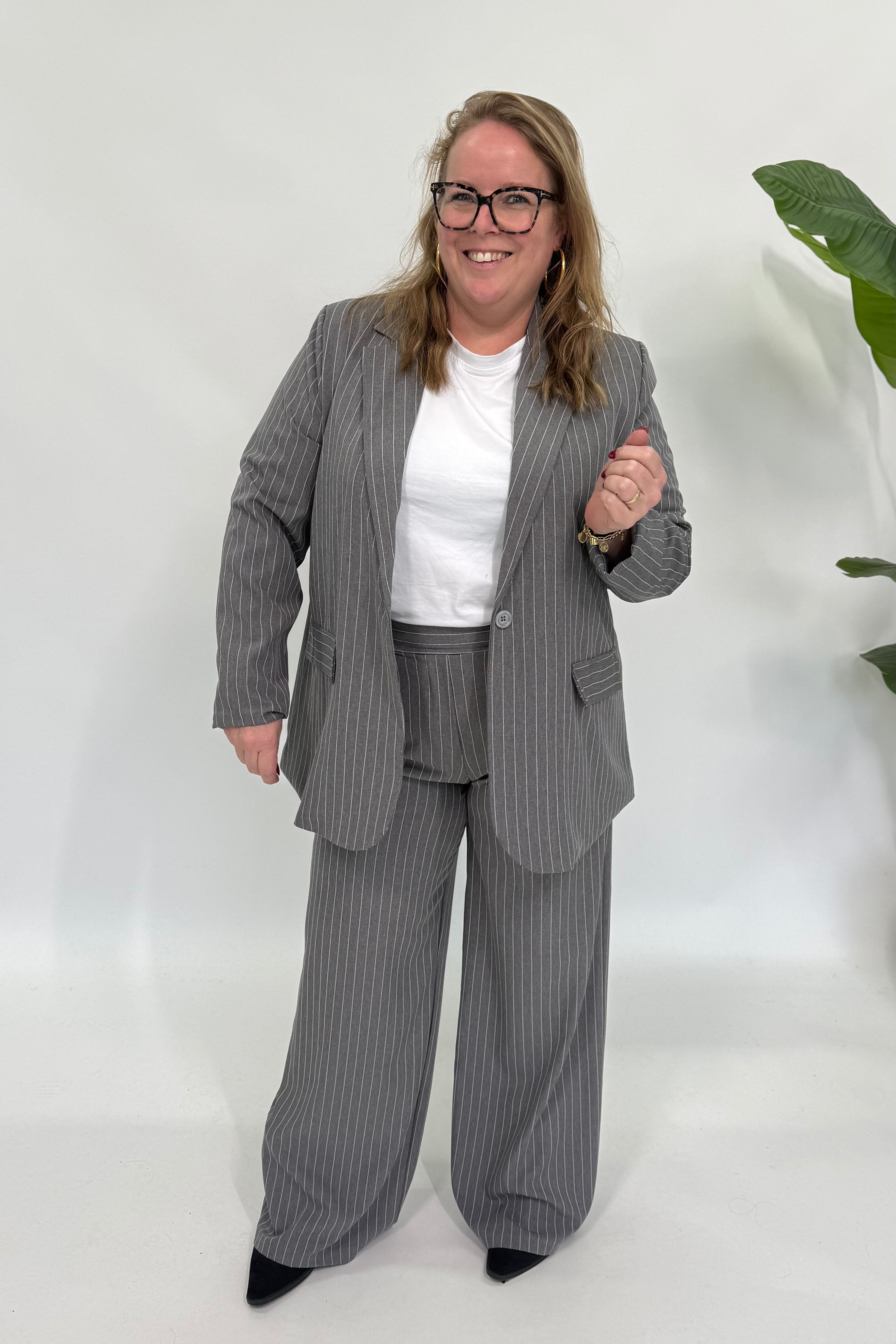 KRIJTSTREEP PANTALON GRIJS