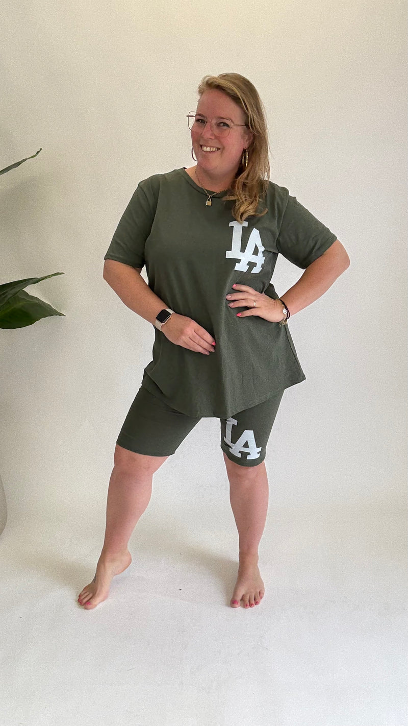 AVY 2-TEILIGES SET - 8 KLEINE