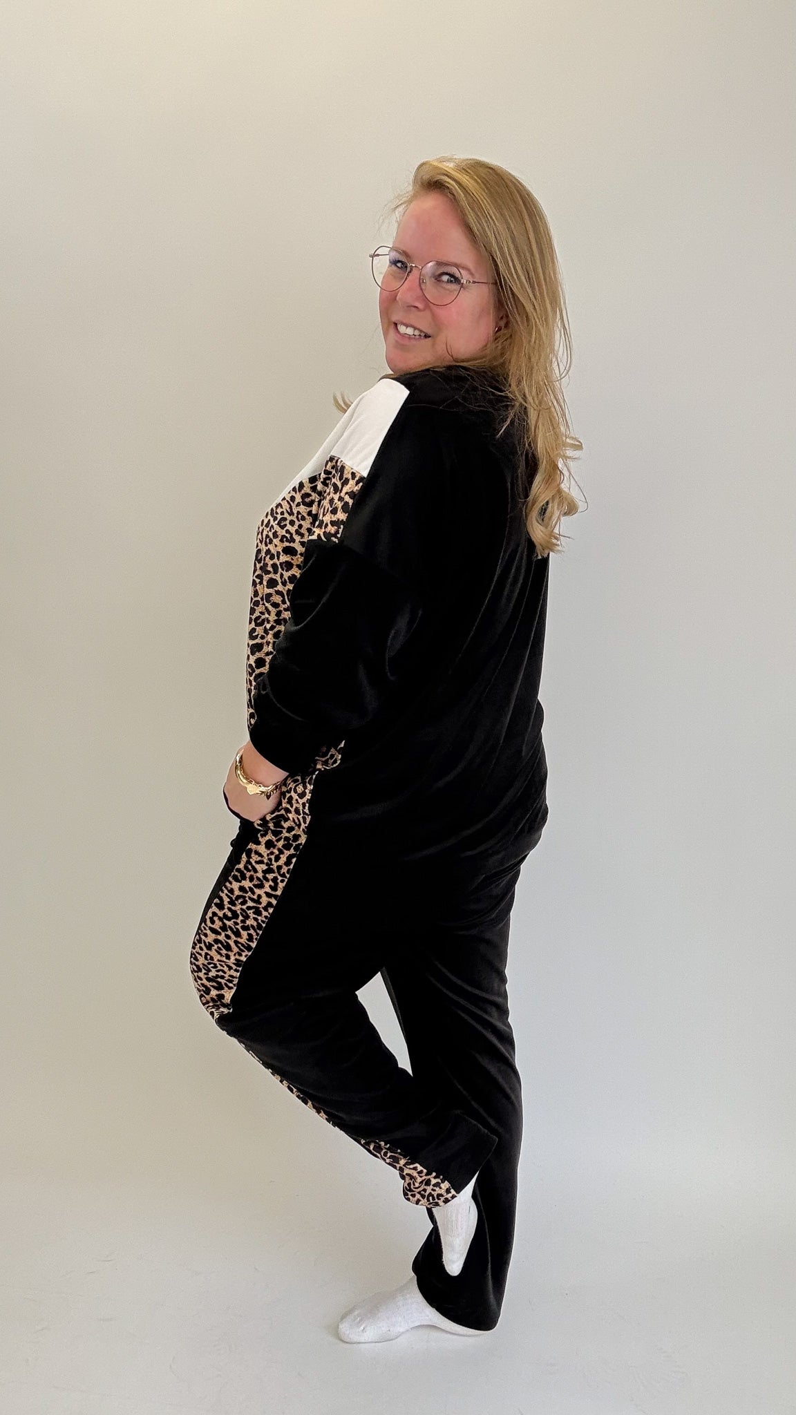 VELVET PANTER COMFY 2 DELIGE SET - 1761