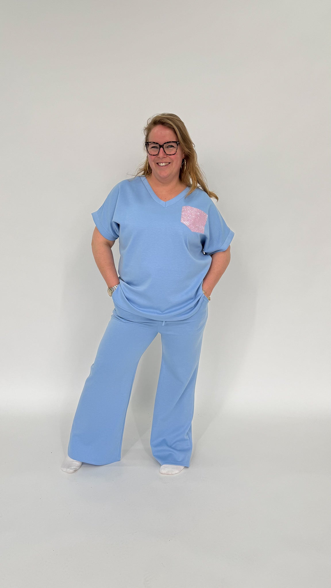 TWEEDELIG PAK MET GLITTERZAKJE - 2002