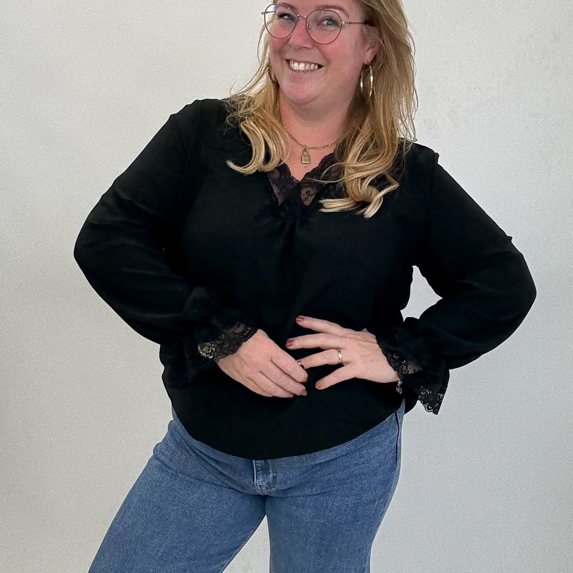 BASIC MILA TOP LANGE MOUW