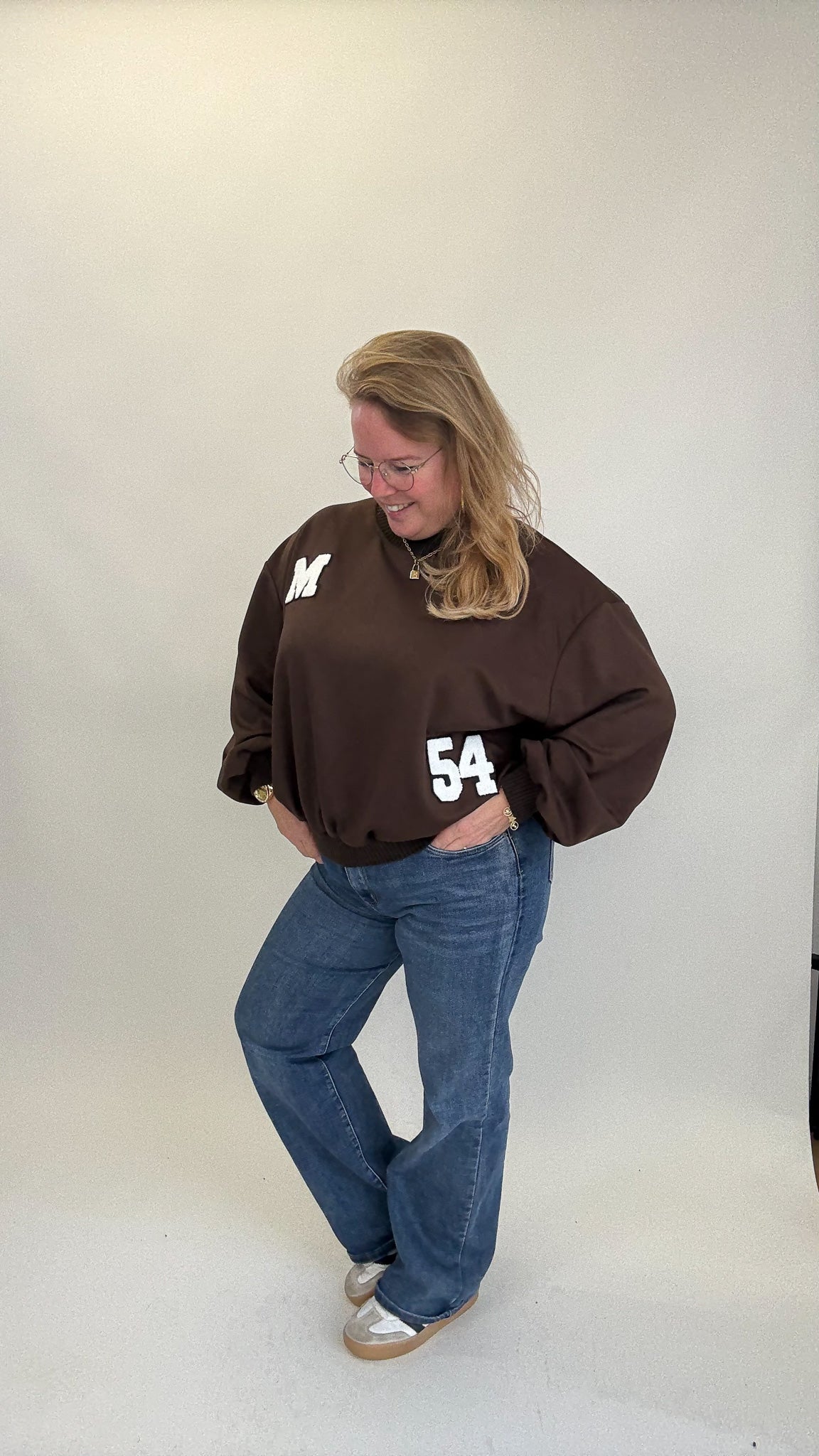 M 54 SWEATER