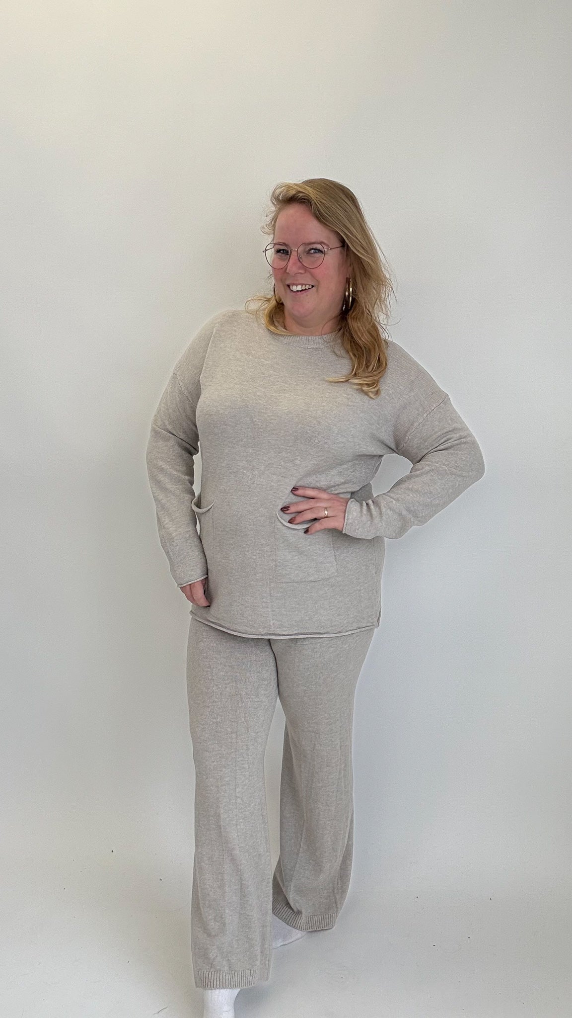 AVY 2-TEILIGES SET - 8 KLEINE