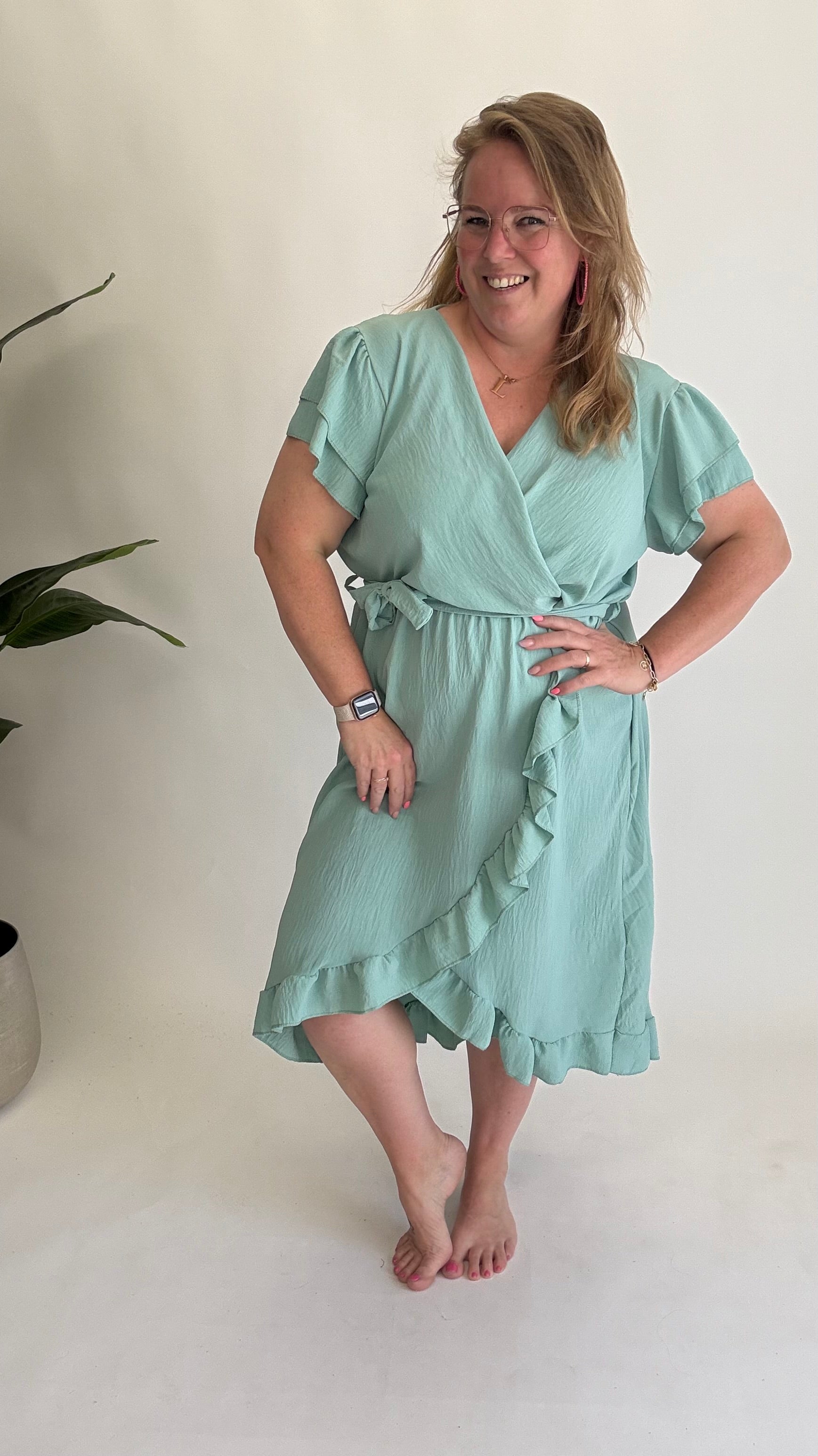 NOUK JURK LINNIES - 1476
