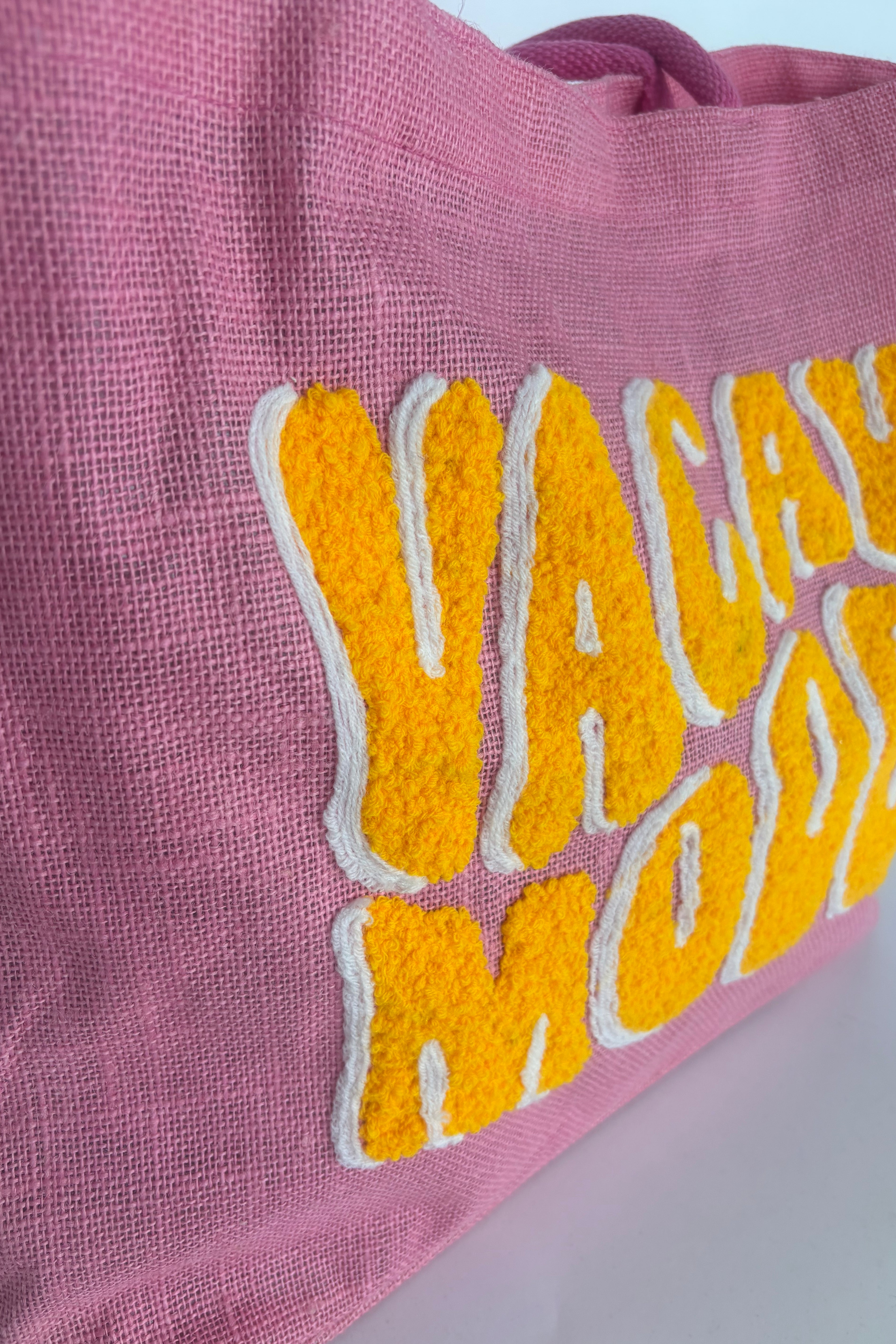 BLUSH VACAY MODE BEACH BAG