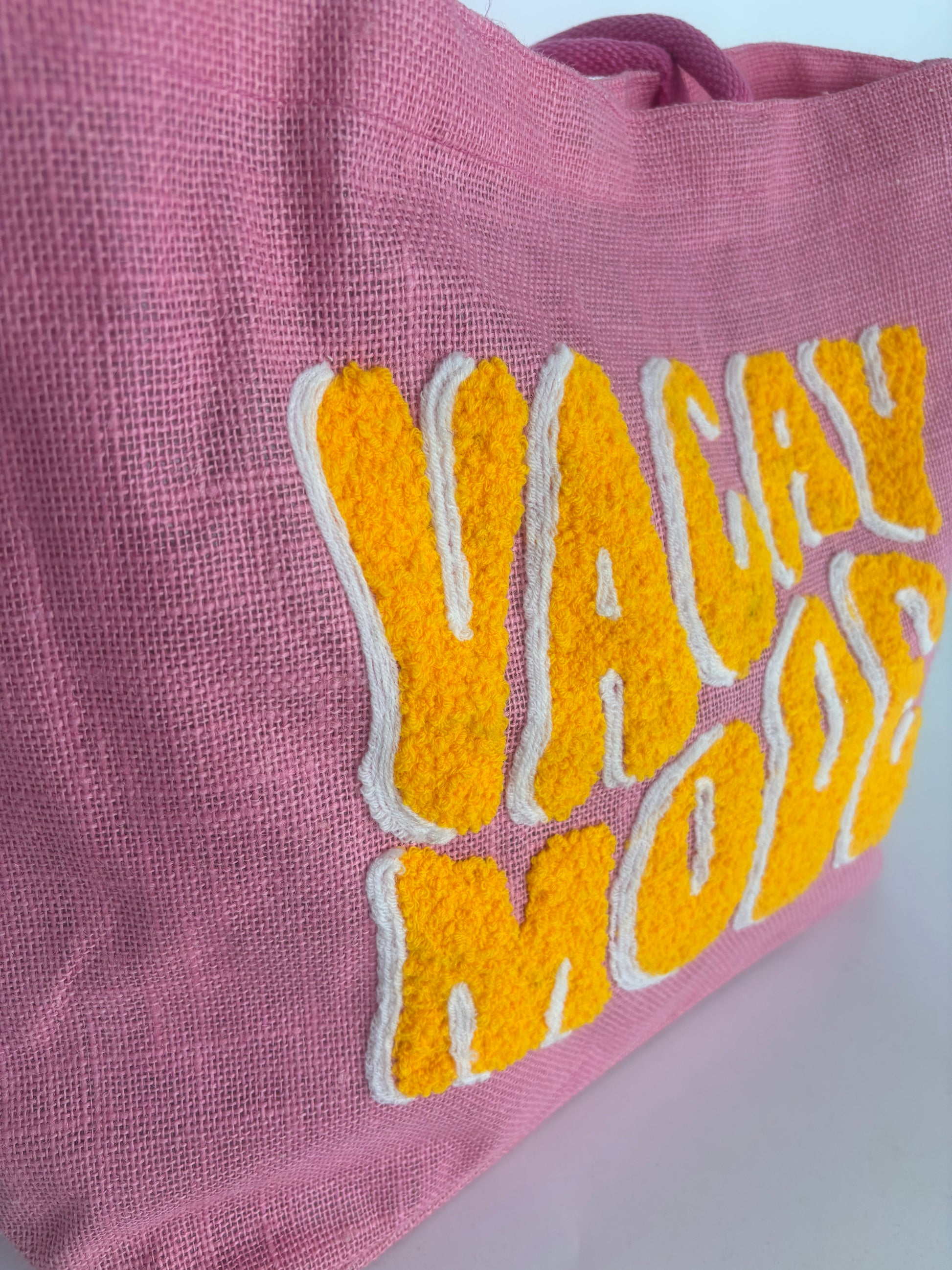 BLUSH VACAY MODE BEACH BAG