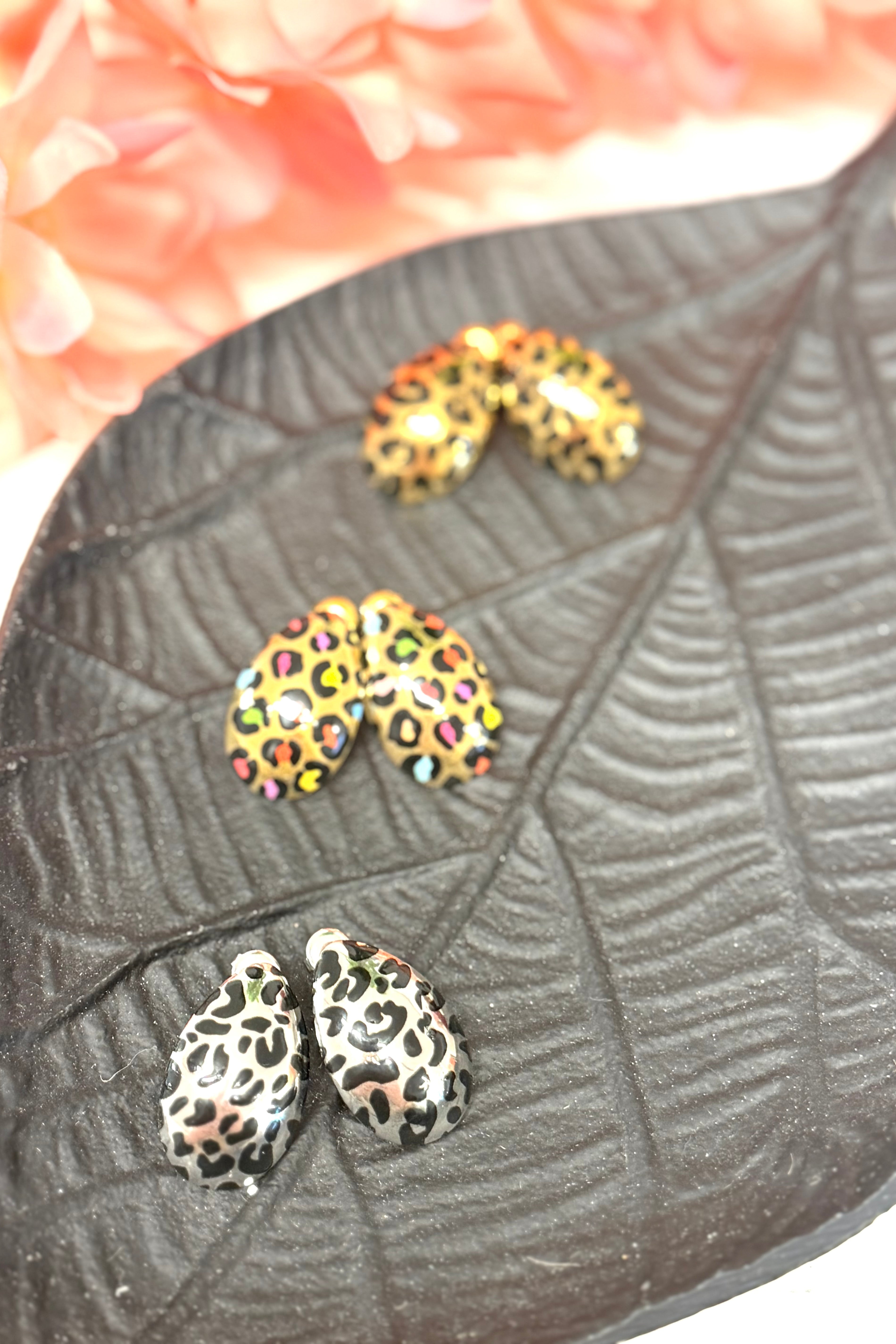 OVAALE STEINOHRRINGE - 2 KLAR