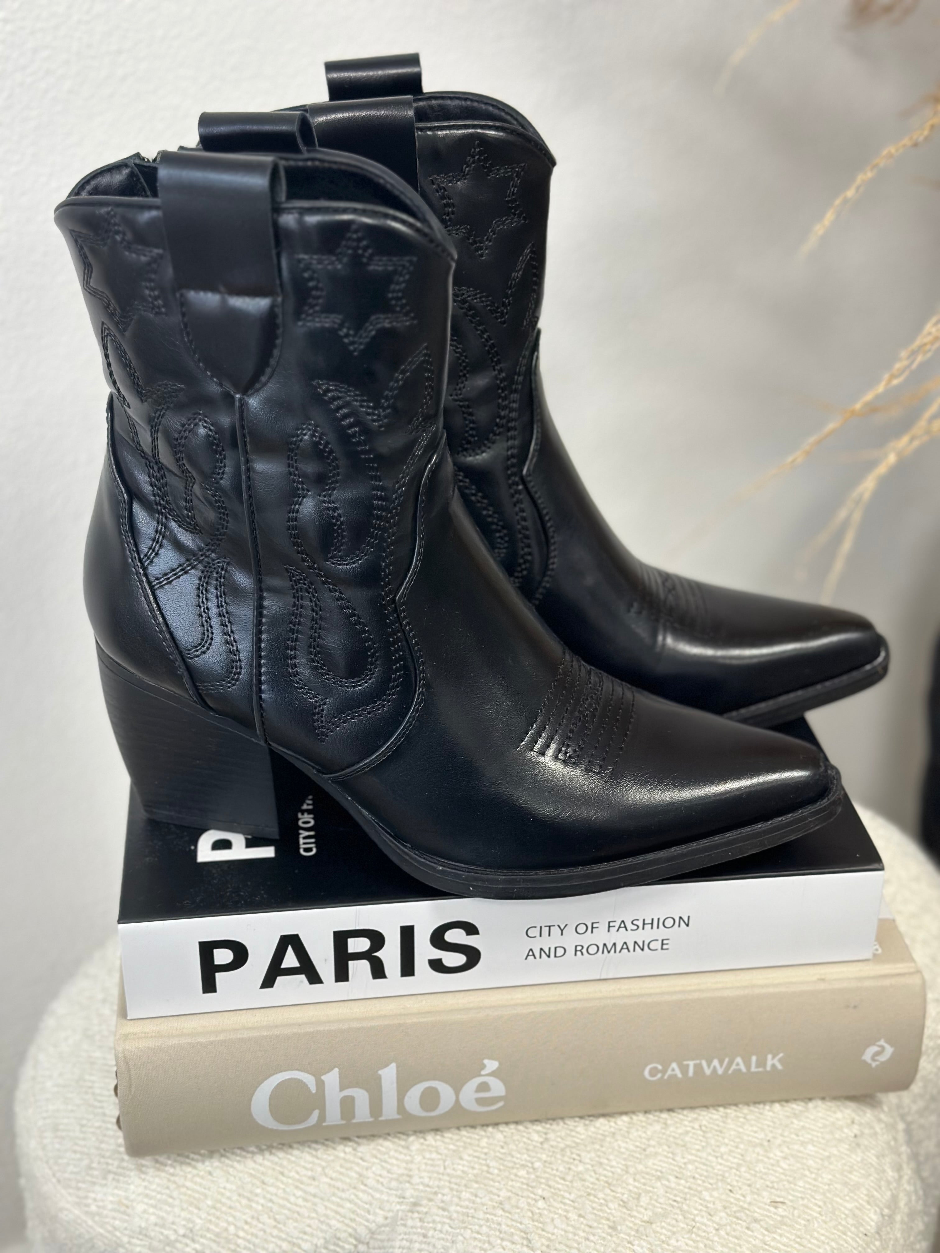 LOW COWBOY BOOTS - ZWART DE326P