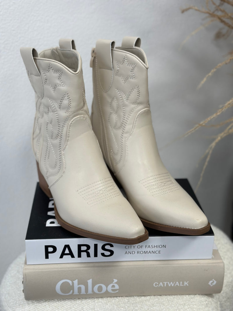 LOW COWBOY BOOTS - BEIGE