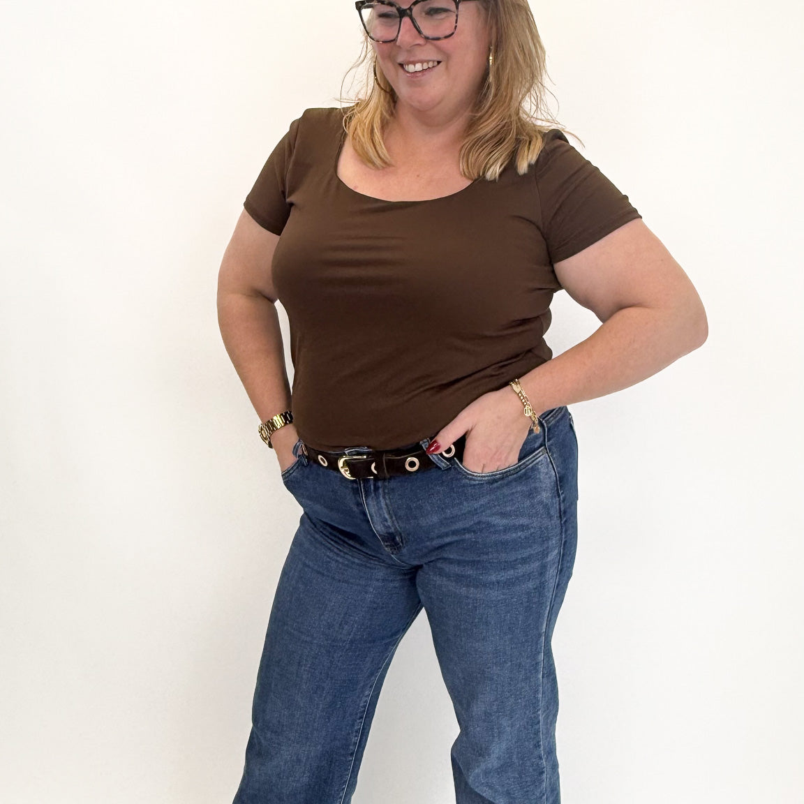 BASIC LINNIES TOP CHOCO