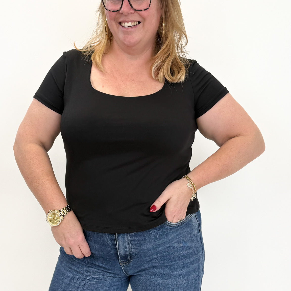BASIC LINNIES TOP ZWART