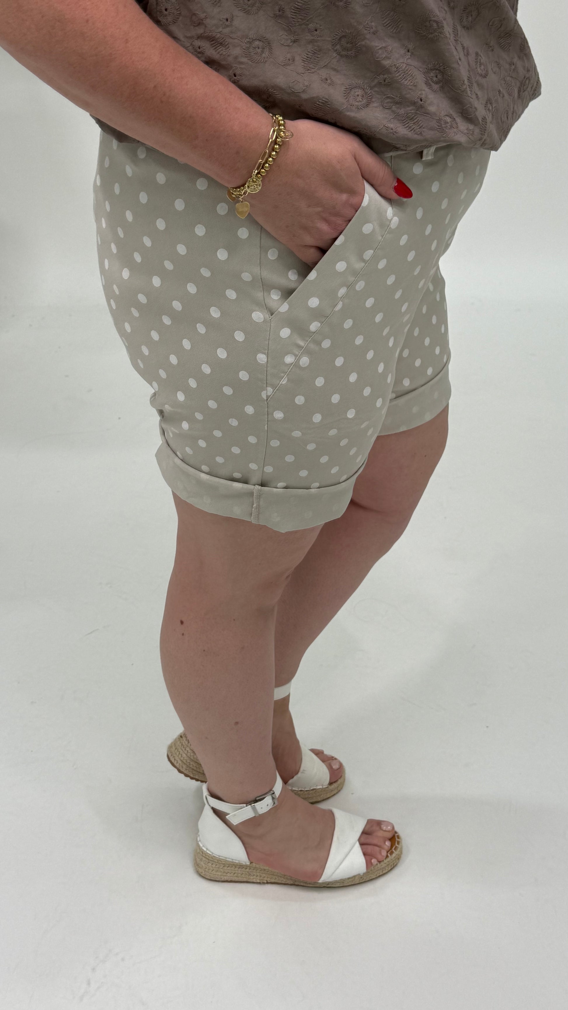 DOTS SHORT - 2090