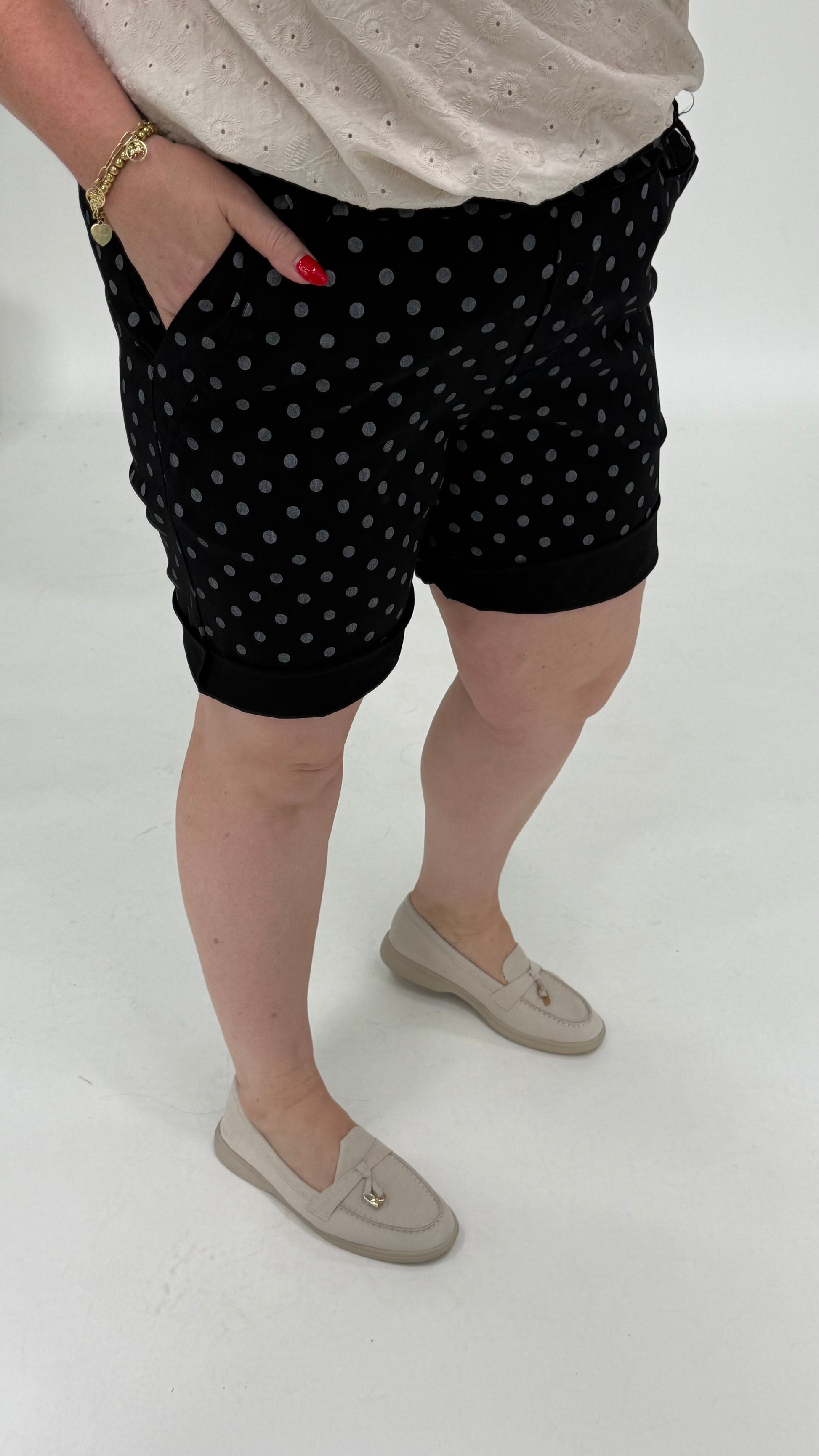 DOTS SHORT - 2090