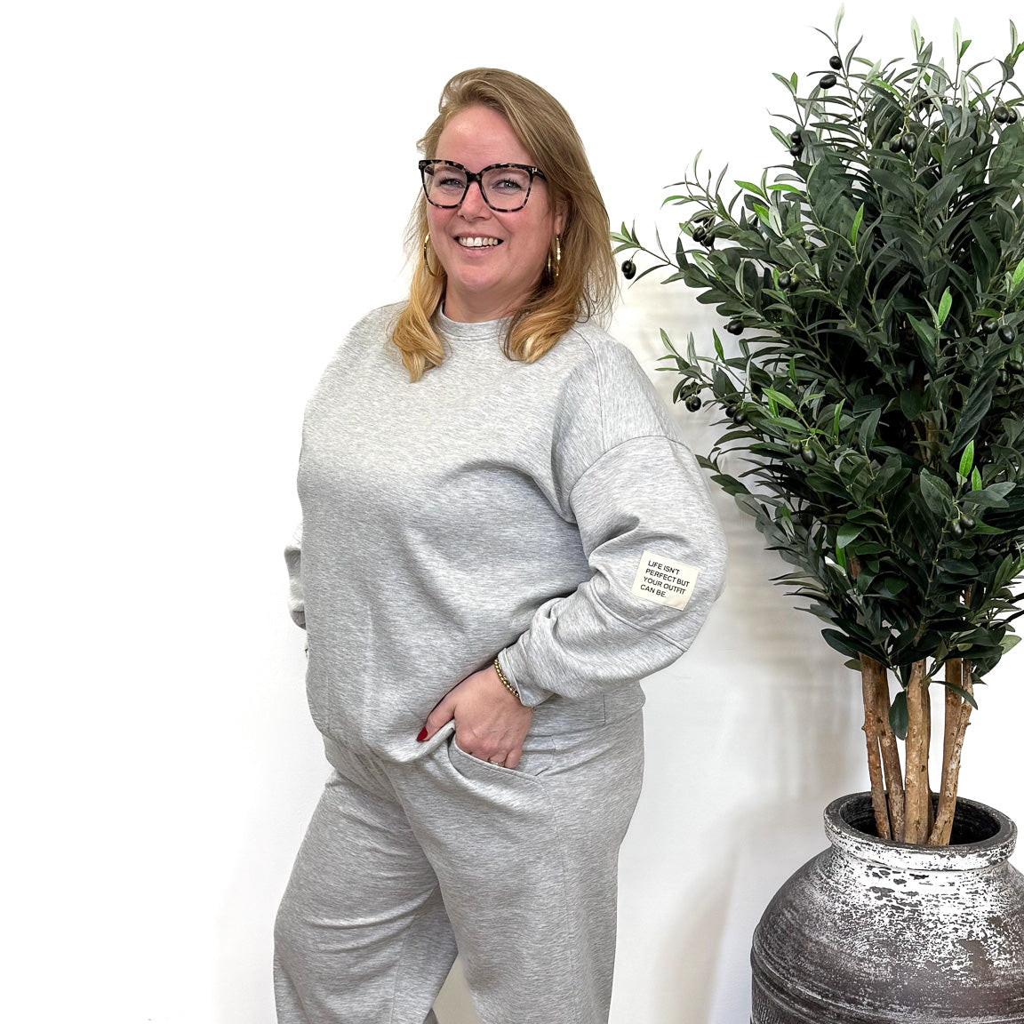 LIFE ISN'T PERFECT LANGE MOUW SET - 1680