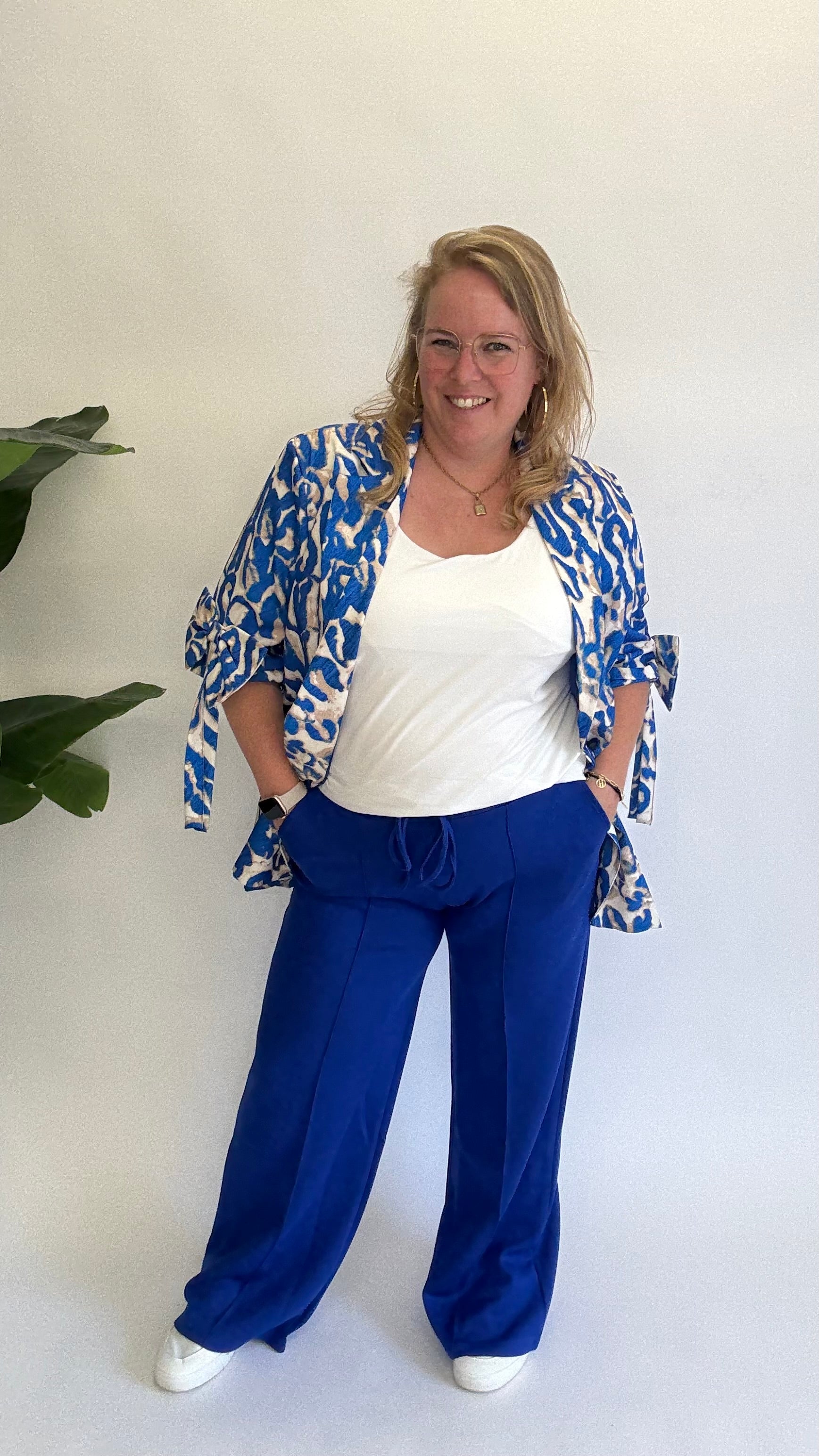 JOGGER-HOSE (40 B/M 48+) – 3 KLEID