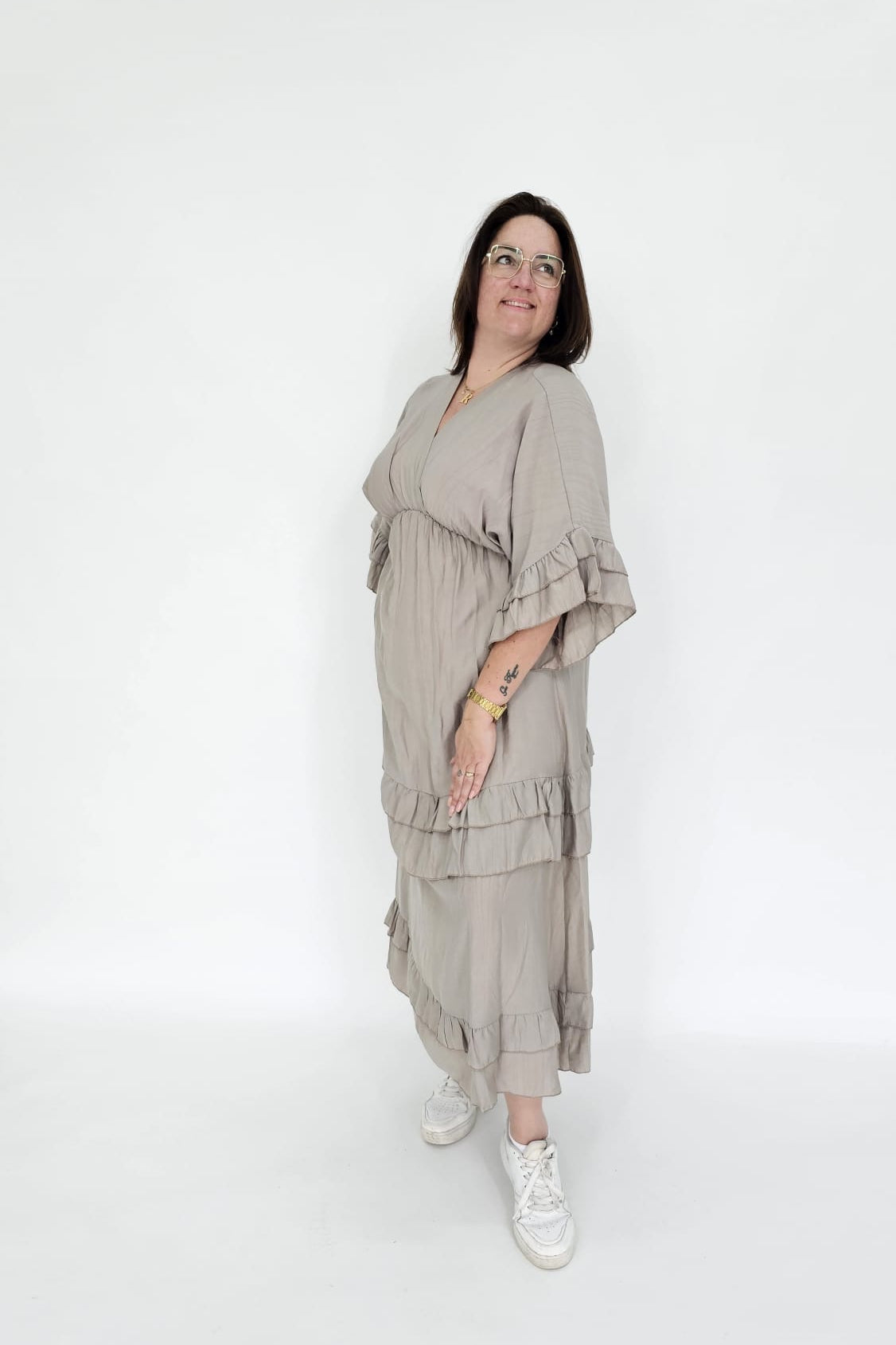 CHIC JURK MET RUFFELMOUW - 2070
