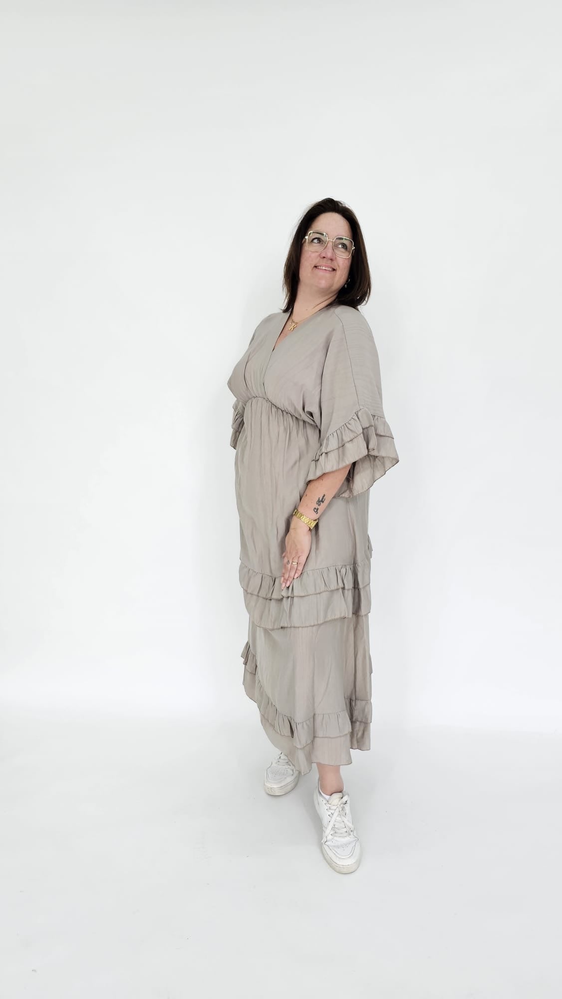 CHIC JURK MET RUFFELMOUW - 2070